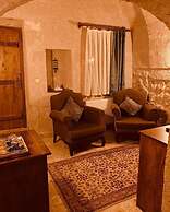 Monte Cappa Cave House