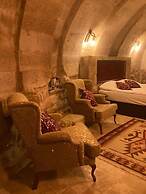 Monte Cappa Cave House