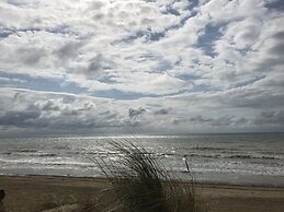 Rebecca Caravan Camber