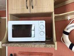 Rebecca Caravan Camber