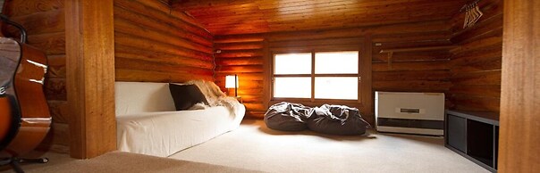 Niseko Backcountry Lodge - Hostel