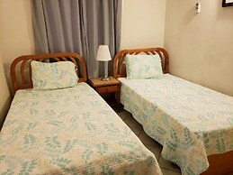 Gentle Breeze Apartments