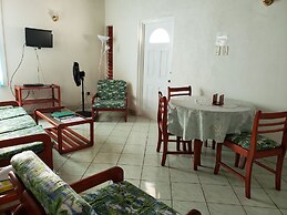 Gentle Breeze Apartments