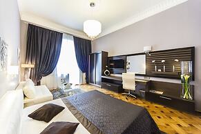 Matei Corvin Apartments