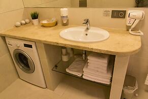 Matei Corvin Apartments