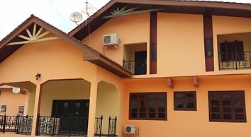 Ponderosa Travel Lodge