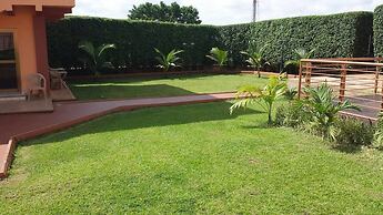 Ponderosa Travel Lodge