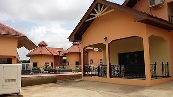 Ponderosa Travel Lodge