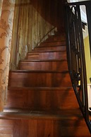 Ponderosa Travel Lodge