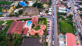 Ponderosa Travel Lodge