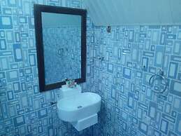 Ponderosa Travel Lodge