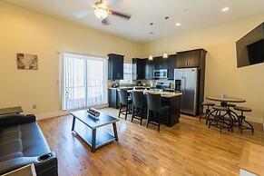 Cozy Condos near French Quarter