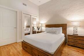 Cozy Condos near French Quarter