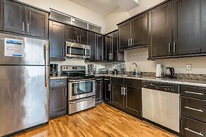 Cozy Condos near French Quarter