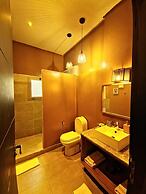 The Bird Exclusive Guest House & Spa