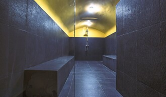 The Bird Exclusive Guest House & Spa