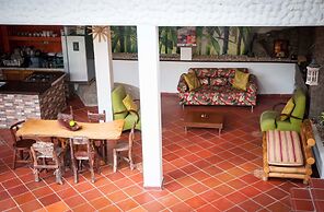 Casa Hostal Antawara