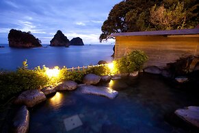 Dogashima Onsen Hotel