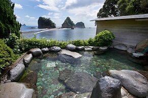 Dogashima Onsen Hotel