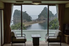 Dogashima Onsen Hotel