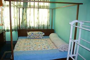 Sanu House Hostel & Homestay