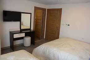 STS Hotel