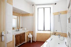 Le Clos du Buis