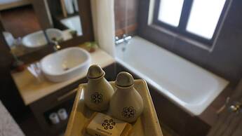 Tangalwood Boutique Hotel