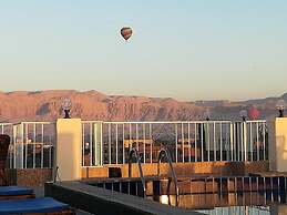 Thebes Hotel Luxor