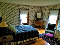 The Wayside Inn