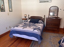 The Wayside Inn