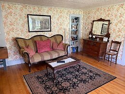 The Wayside Inn