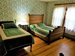 The Wayside Inn
