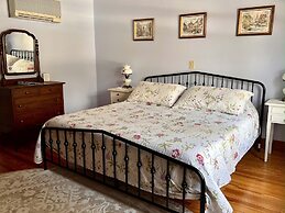 The Wayside Inn