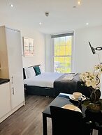 Fox House, Studio Apartments