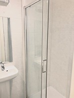 Fox House, Studio Apartments