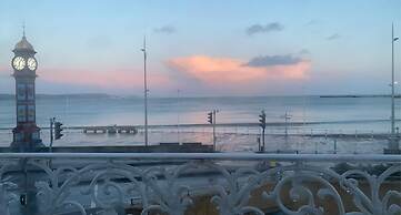 No 98 Boutique Hotel