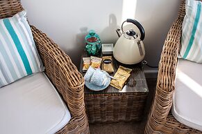 No 98 Boutique Hotel