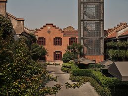 Capella Shanghai, Jian Ye Li