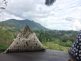 Red Z Cool Mountain Resort