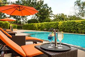 Manu Maharani Resorts