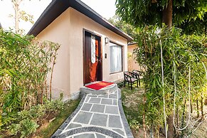 Manu Maharani Resorts