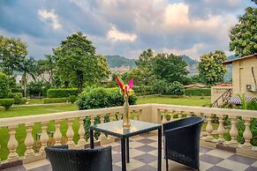 Manu Maharani Resorts