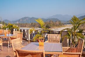 Manu Maharani Resorts