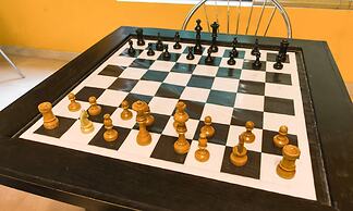 Manu Maharani Resorts