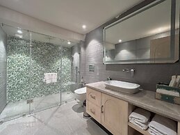 Manu Maharani Resorts