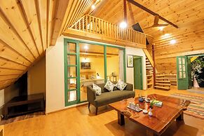 Latitude 29 by The Lake Resort