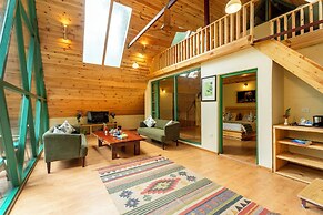 Latitude 29 by The Lake Resort