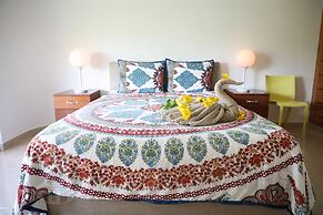 Lili Penthouse 2 bedroom sleeps 5