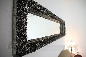 Lili Penthouse 2 bedroom sleeps 5